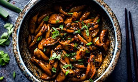 Aglio olio e peperoncino cinese – garlic chili oil noodles